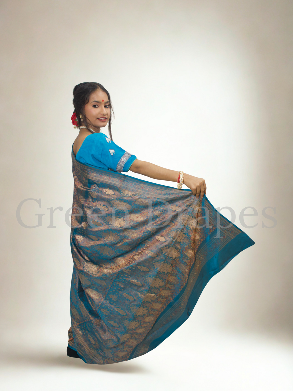 Pre-Loved Silk Saree — Teal Blue & Antique Bronze All-Over Paisley Jaal with Ornate Pallu