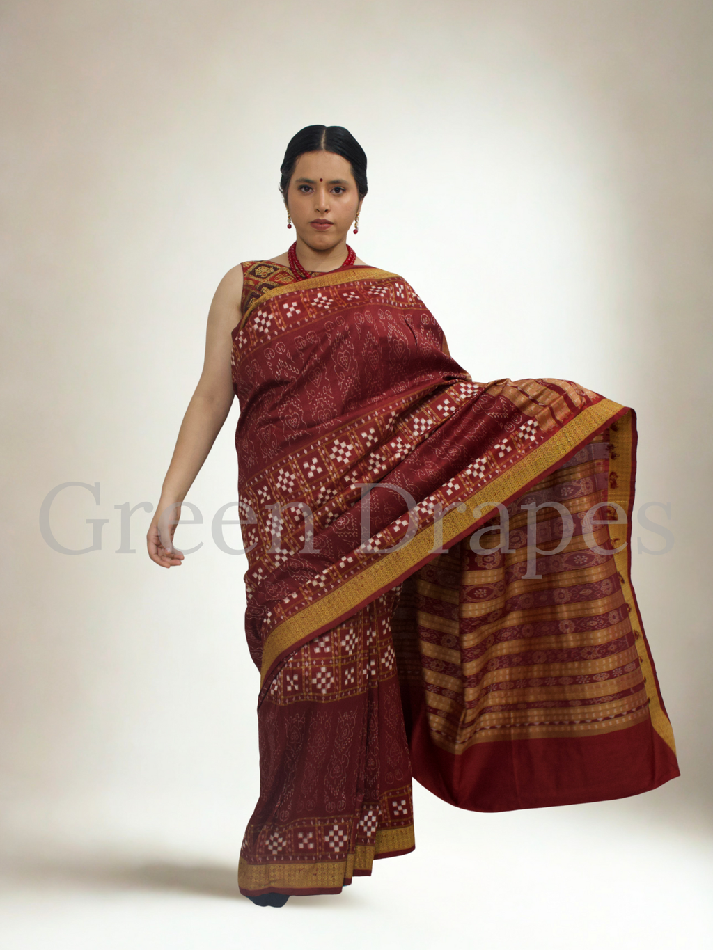 ✨ Preloved Telangana Ikat Saree — Maroon & Mustard Patterned Weave