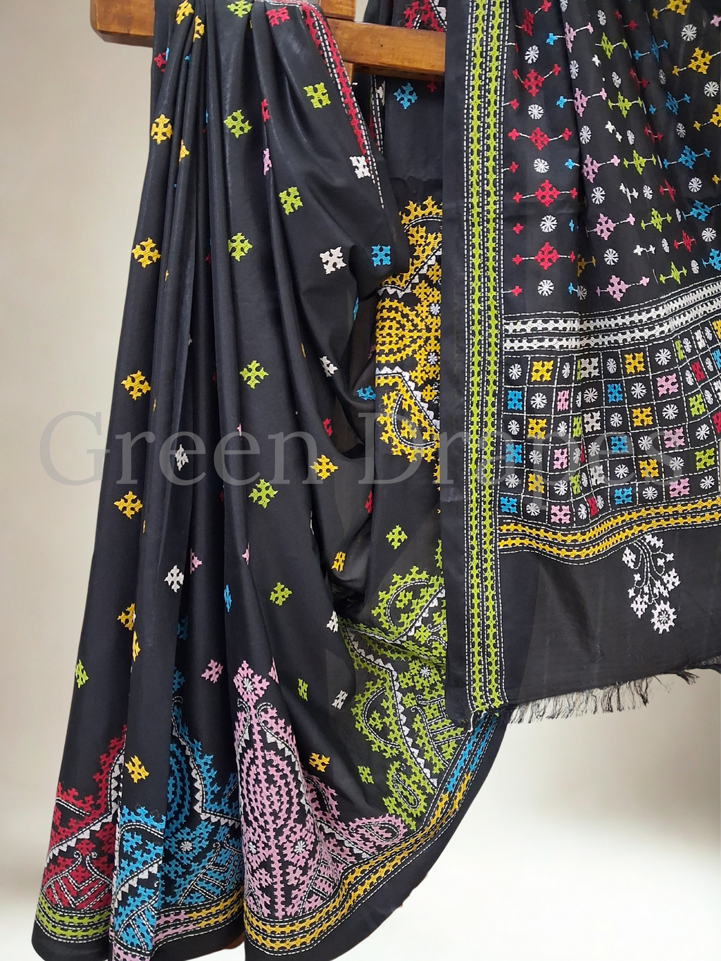 Gujarati Embroidered Blended Bangalore Silk Saree — Black Multicolour