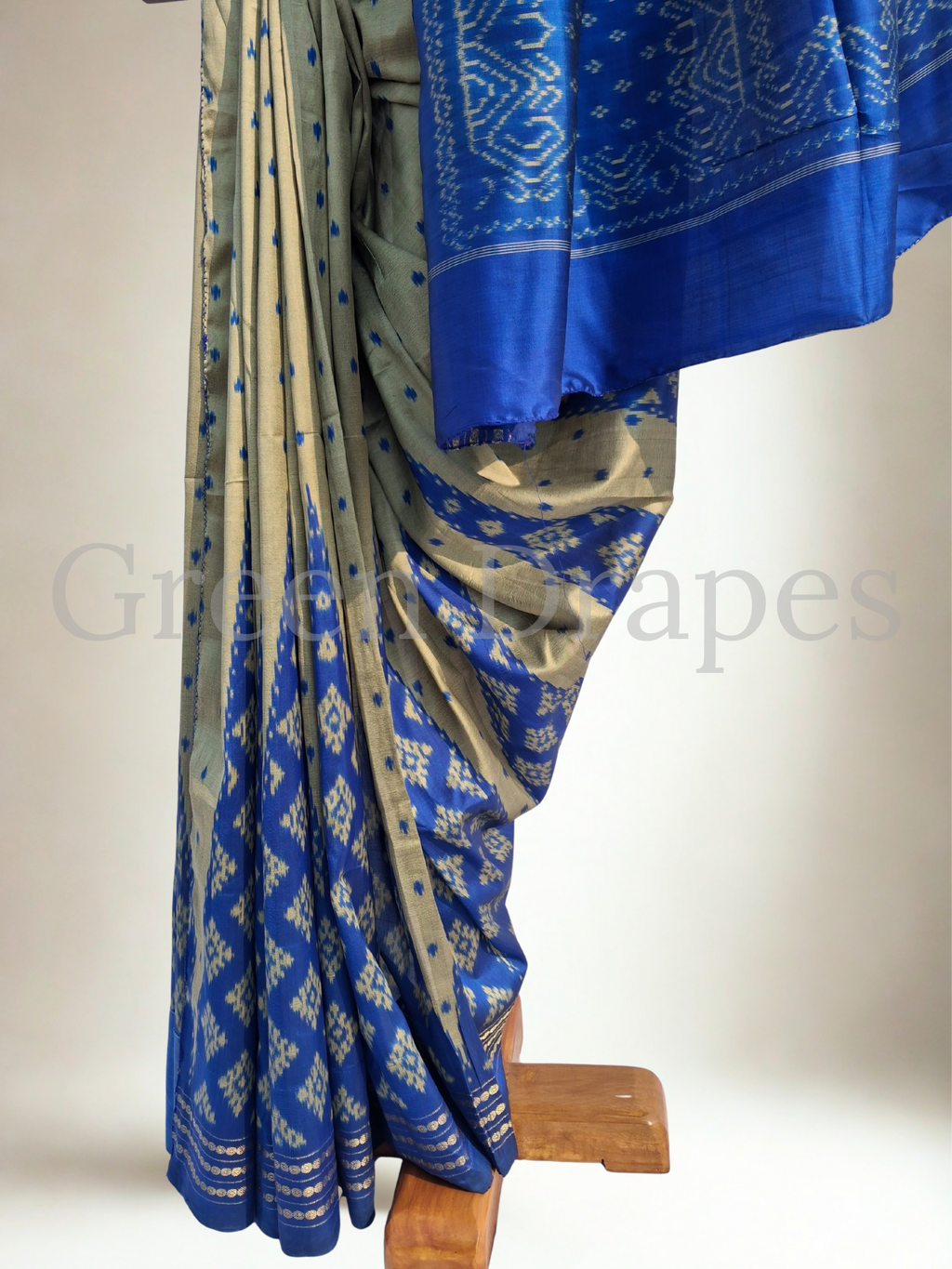 Pre-Loved Blue & Beige Ikat Silk Saree