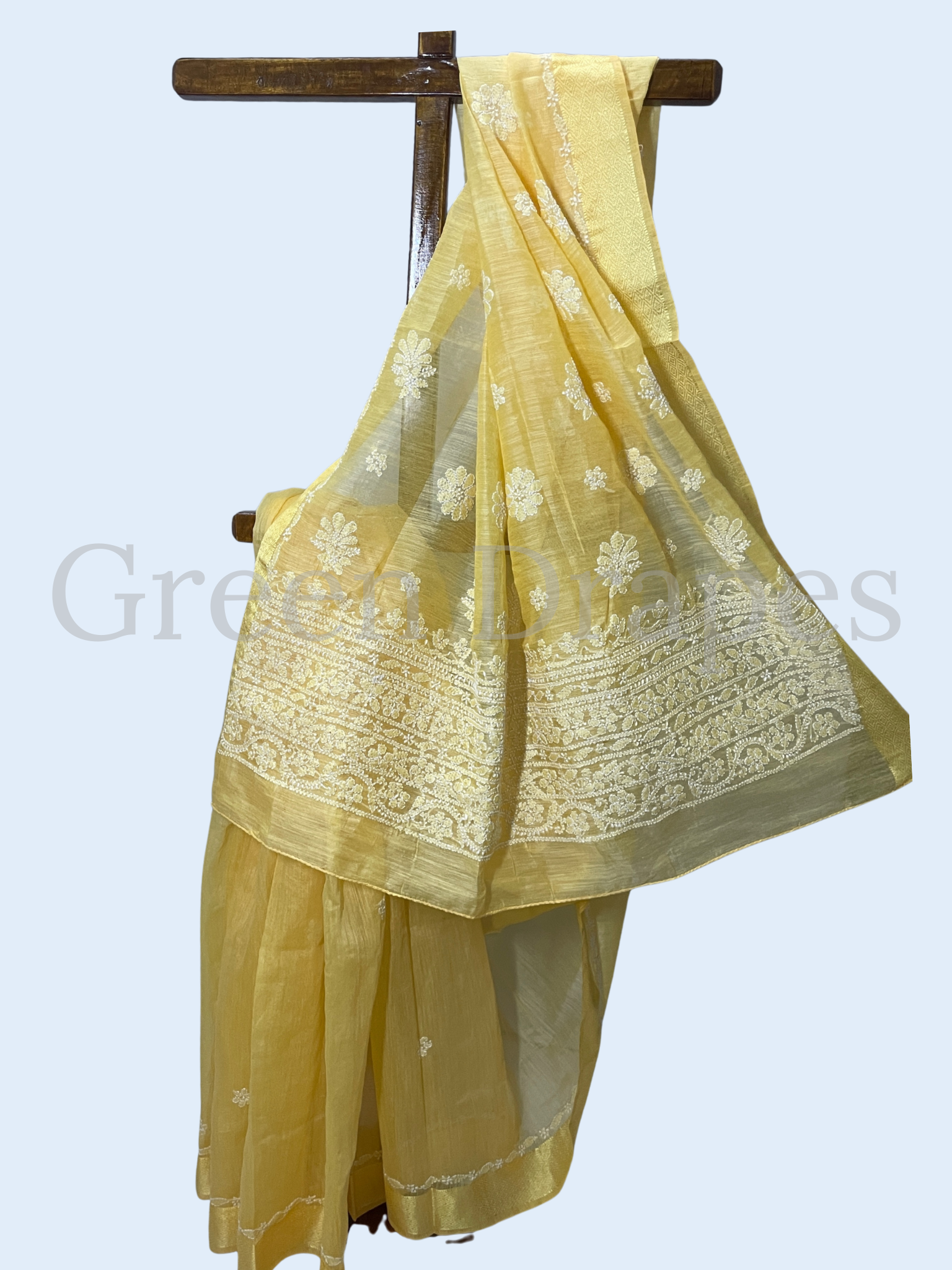 Handcrafted Pastel Yellow Chikankari Organza Saree – White Floral Buti & Heavy Embroidered Border | Lucknowi Chikan Saree