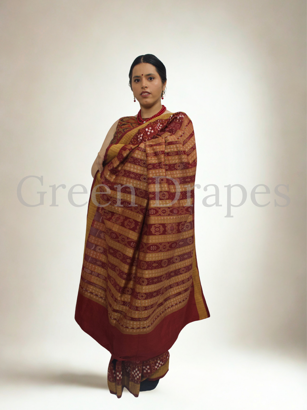 ✨ Preloved Telangana Ikat Saree — Maroon & Mustard Patterned Weave