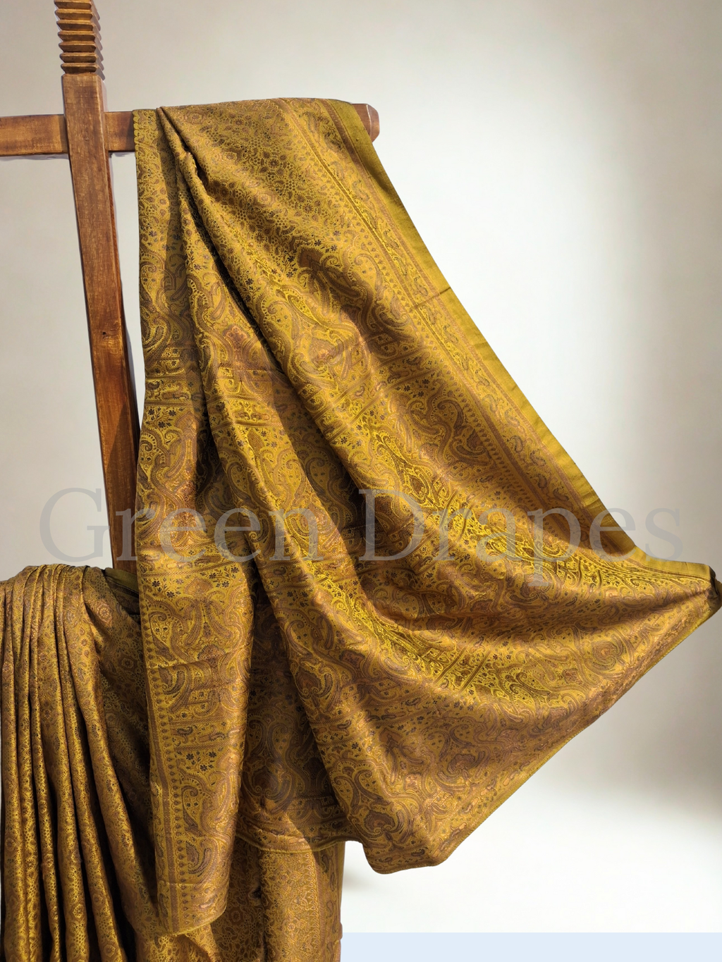 ✨ Preloved Tanchoi Silk Saree — Mustard Gold All-Over Brocade Weave