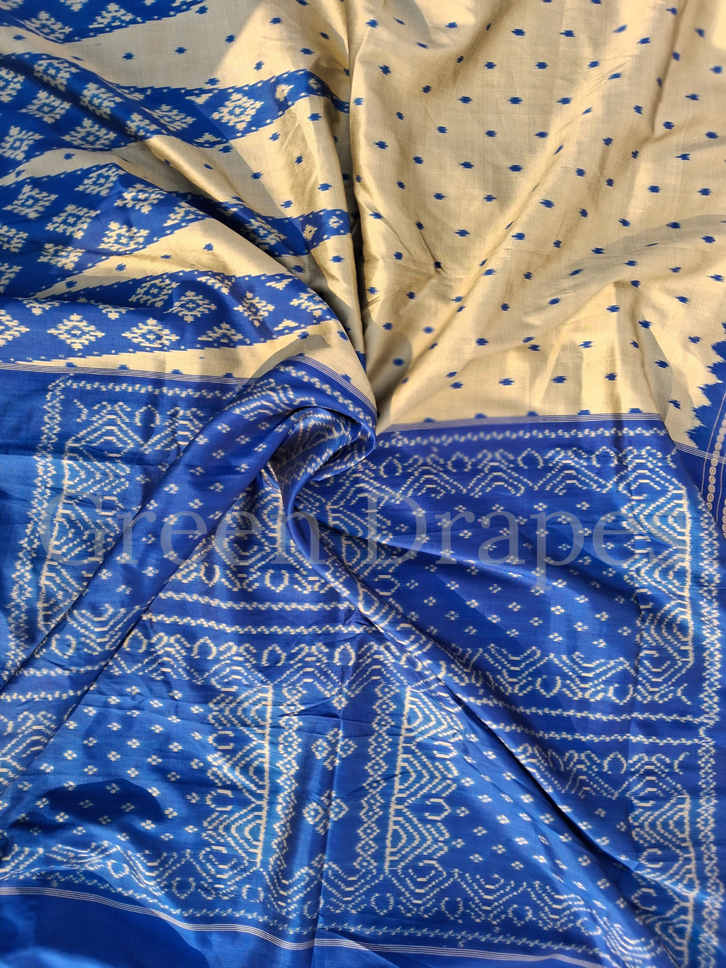 Pre-Loved Blue & Beige Ikat Silk Saree