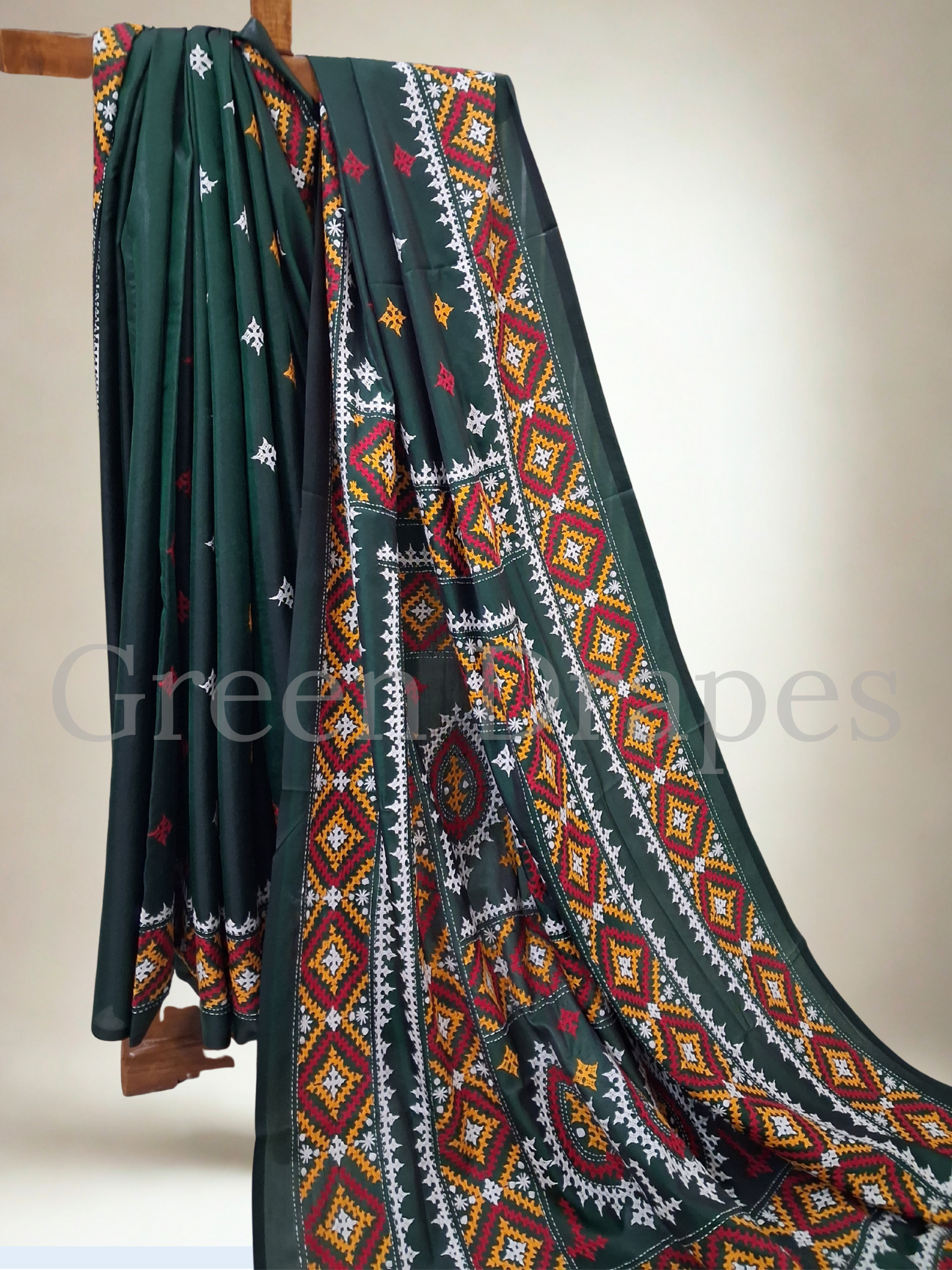 Gujarati Embroidered Blended Bangalore Silk Saree — Deep Green Multicolour