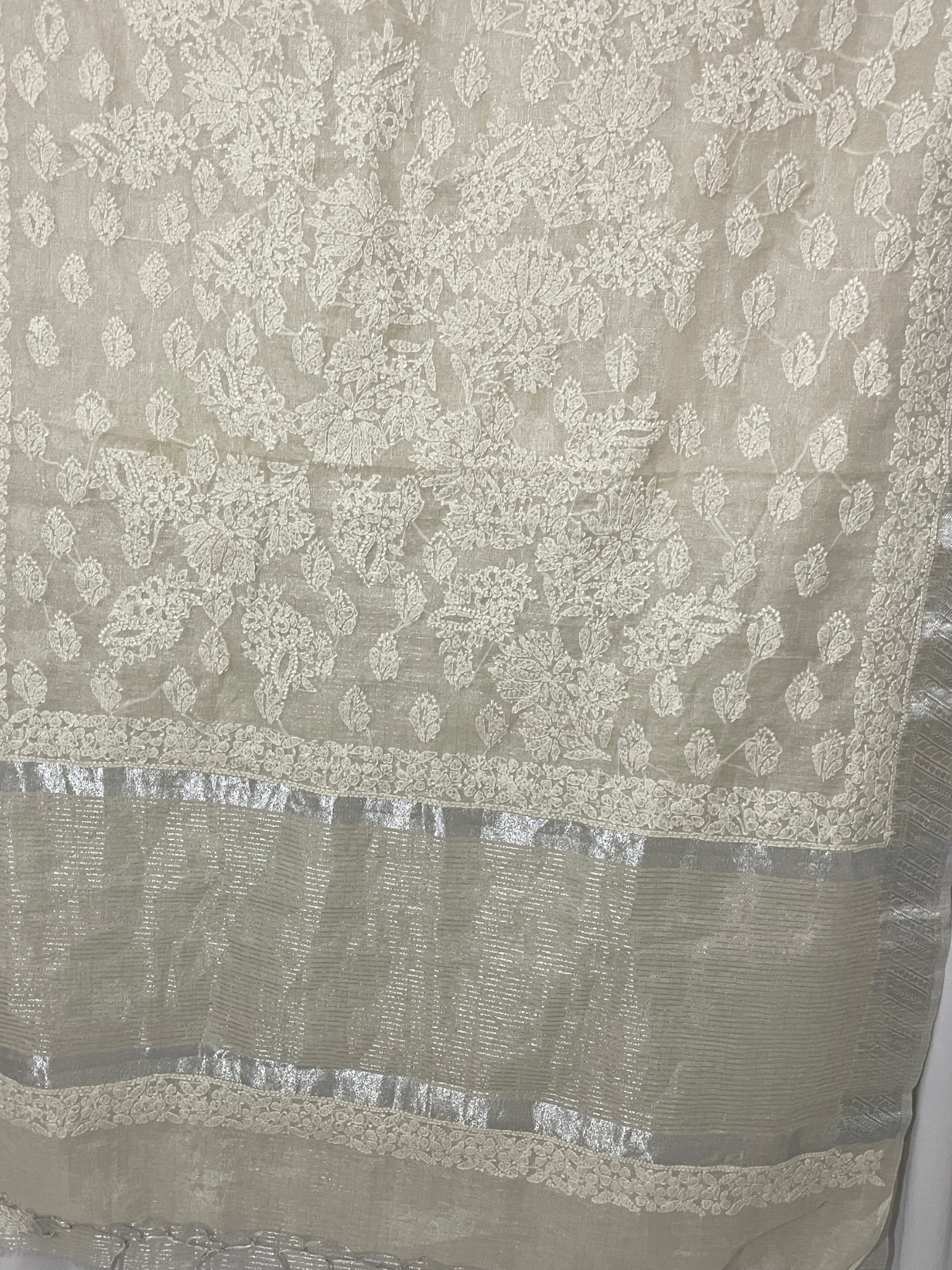 Handcrafted Ivory Chikankari Organza Saree – White Thread Work & Woven Border | Lucknowi Chikan Saree