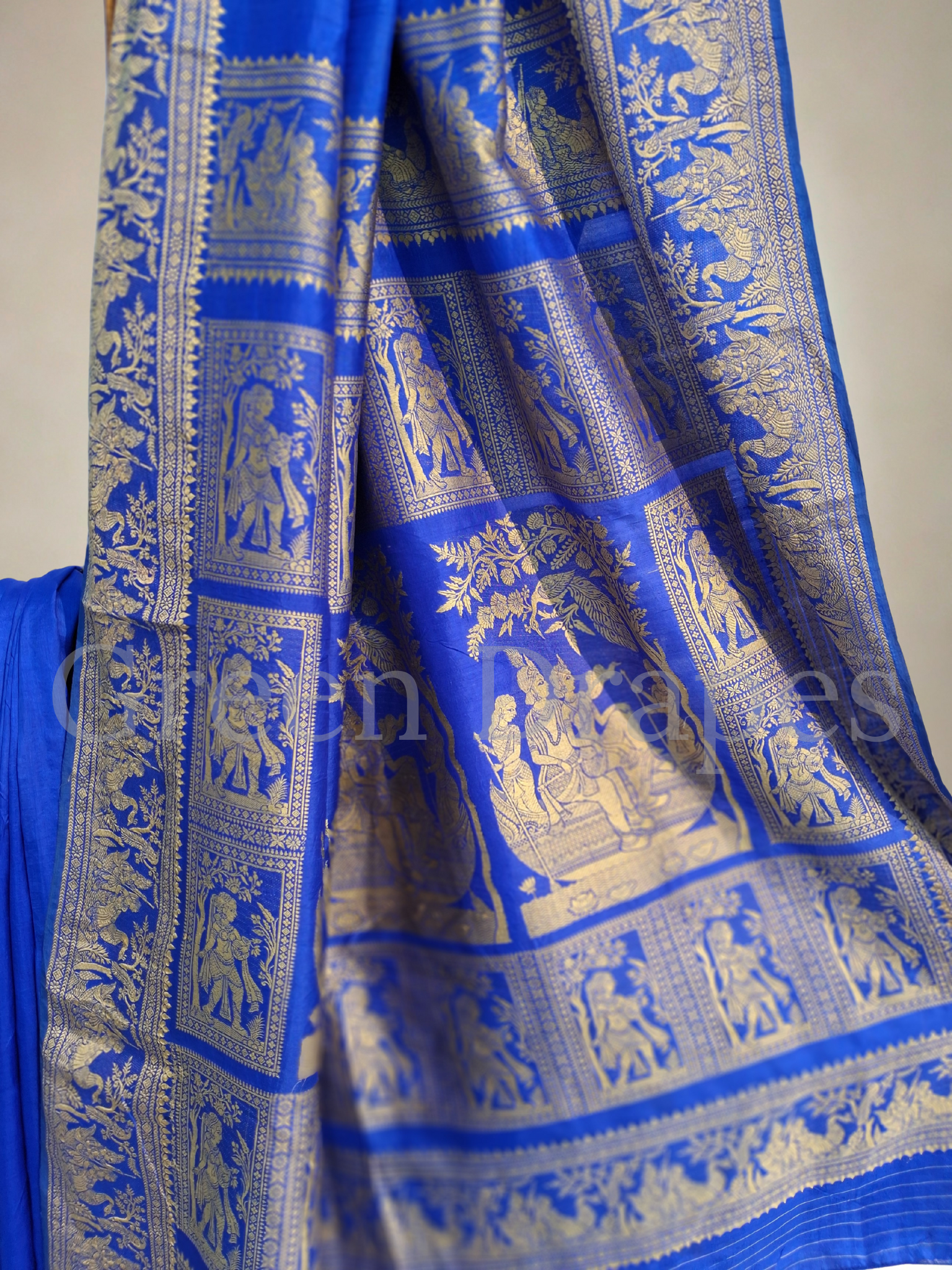 ✨ Preloved Pure Silk Baluchari Saree — Royal Blue with Antique Gold Zari